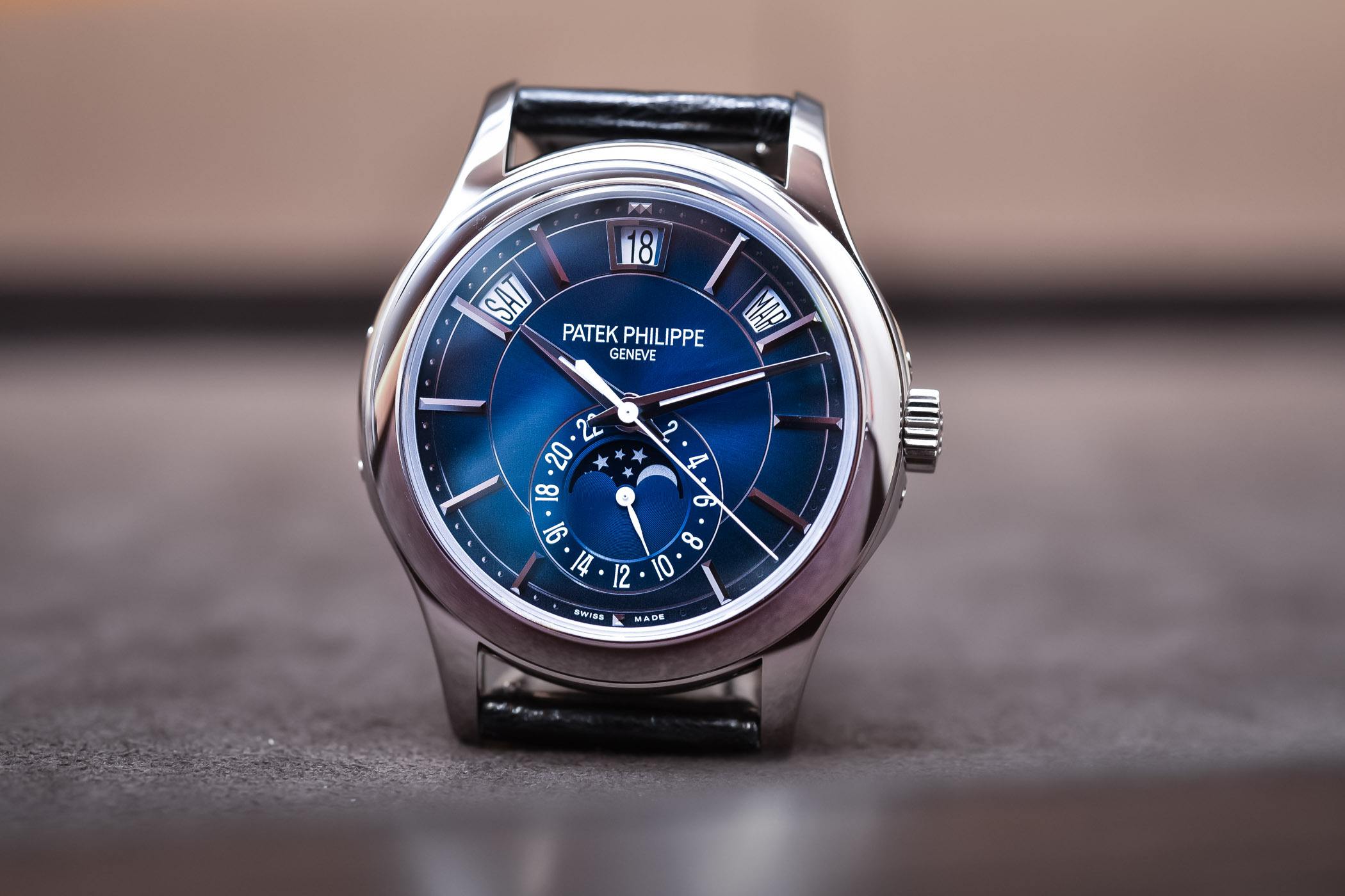 豪利时手表表蒙划痕在哪里能维修？