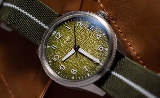 豪利时最新限量手表，绿色表盘全新视觉（图）